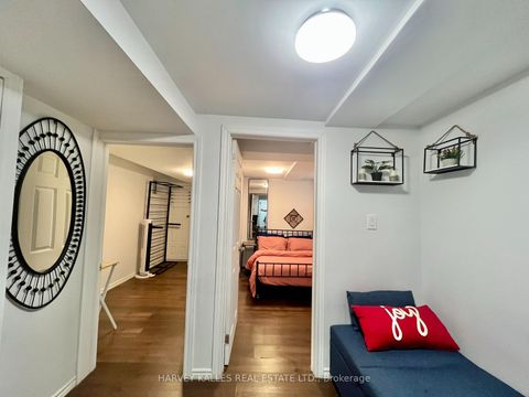 Photo 41 at 26 Leyton Avenue, Oakridge, Toronto