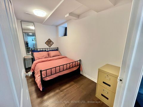 Photo 42 at 26 Leyton Avenue, Oakridge, Toronto