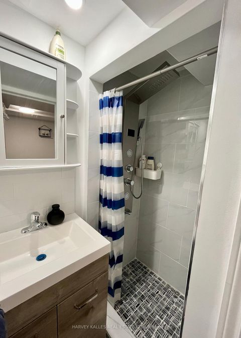 Photo 47 at 26 Leyton Avenue, Oakridge, Toronto