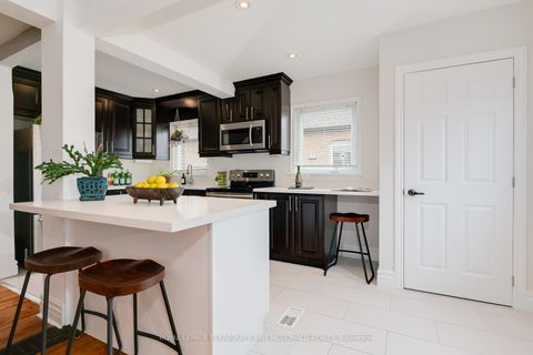 Photo 3 at 24 Boem Avenue, Maryvale, Toronto