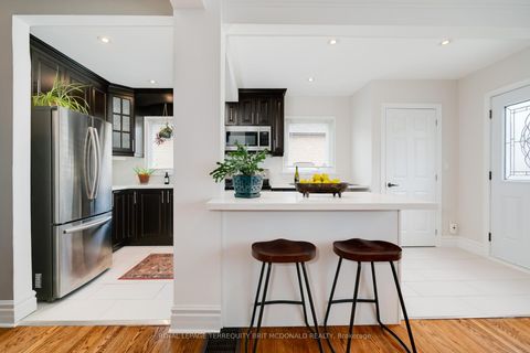 Photo 7 at 24 Boem Avenue, Maryvale, Toronto