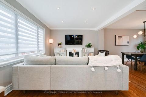 Photo 9 at 24 Boem Avenue, Maryvale, Toronto