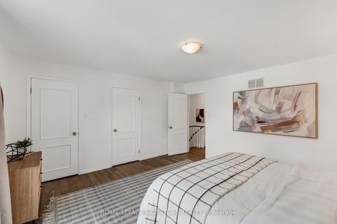 Photo 16 at 34 Sugar Millway, Windfields, Toronto