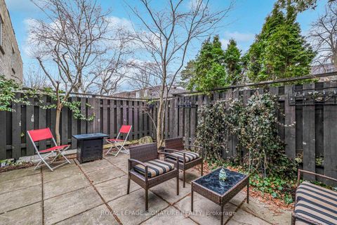 Photo 28 at 34 Sugar Millway, Windfields, Toronto