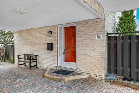 Photo 34 at 34 Sugar Millway, Windfields, Toronto