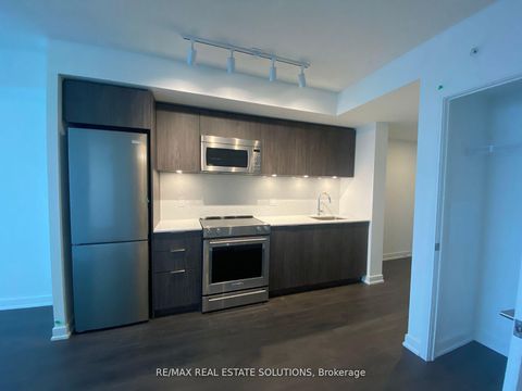 Photo 3 at 1611 - 30 Samuel Wood Way, City Centre West, Toronto