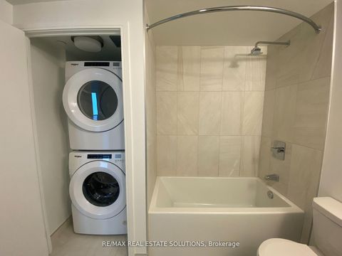 Photo 14 at 1611 - 30 Samuel Wood Way, City Centre West, Toronto