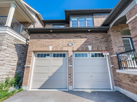Photo 4 at 192 Miyako Court, Windfields, Oshawa