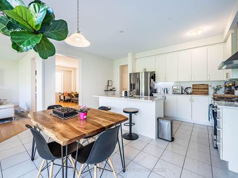 Photo 20 at 192 Miyako Court, Windfields, Oshawa