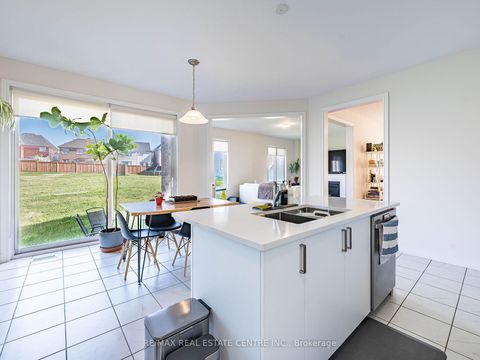 Photo 23 at 192 Miyako Court, Windfields, Oshawa