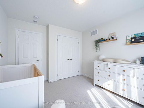 Photo 37 at 192 Miyako Court, Windfields, Oshawa