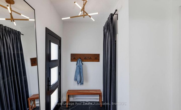 Photo 24 at 1898 Barsuda Drive, Clarkson, Mississauga