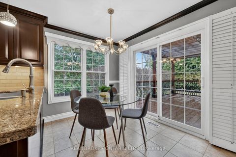 Photo 9 at 89 Marsden Court, Glenway Estates, Newmarket