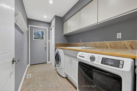 Photo 12 at 89 Marsden Court, Glenway Estates, Newmarket