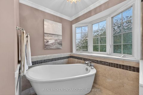 Photo 19 at 89 Marsden Court, Glenway Estates, Newmarket