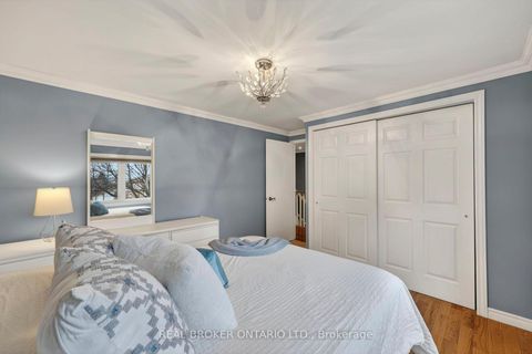 Photo 22 at 89 Marsden Court, Glenway Estates, Newmarket