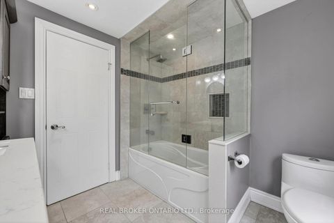 Photo 28 at 89 Marsden Court, Glenway Estates, Newmarket