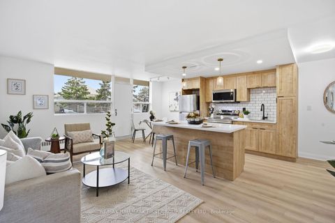 Photo 4 at 101 - 1950 Kennedy Road, Dorset Park, Toronto