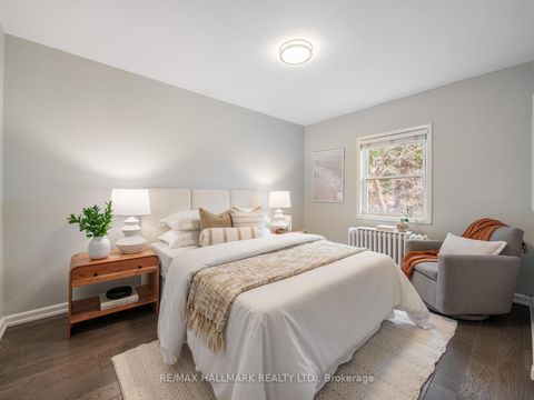 Photo 25 at 8 Glenvale Boulevard, Leaside, Toronto