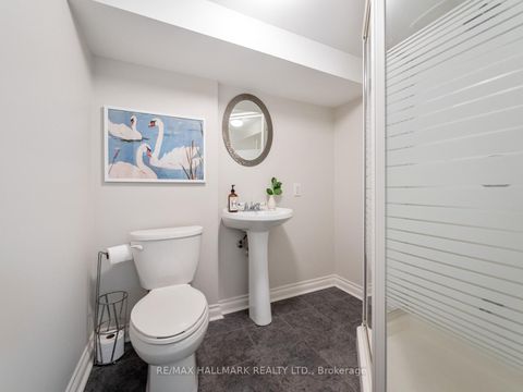 Photo 32 at 8 Glenvale Boulevard, Leaside, Toronto