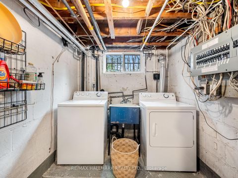 Photo 33 at 8 Glenvale Boulevard, Leaside, Toronto