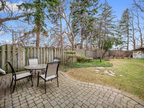Photo 36 at 8 Glenvale Boulevard, Leaside, Toronto