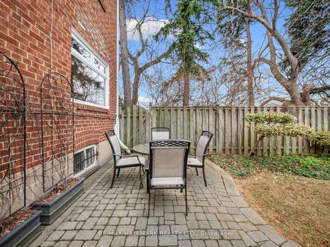 Photo 37 at 8 Glenvale Boulevard, Leaside, Toronto