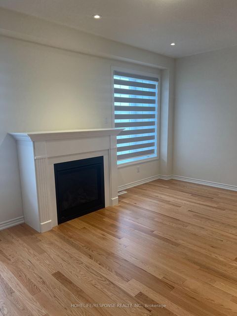 Photo 1 at 925 REXTON Drive, Kedron, Oshawa