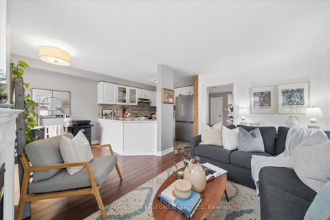 Photo 10 at 105 Zachary Place, Brooklin, Whitby