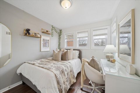 Photo 20 at 105 Zachary Place, Brooklin, Whitby