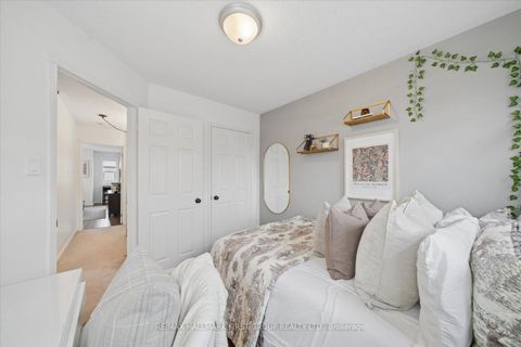 Photo 21 at 105 Zachary Place, Brooklin, Whitby