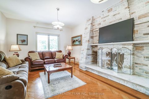 Photo 5 at 99 Birch Avenue, South Richvale, Richmond Hill