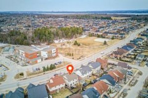 Photo 1 at 79 The Queensway Way, Shore, Barrie