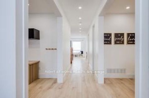 Photo 7 at 79 The Queensway Way, Shore, Barrie