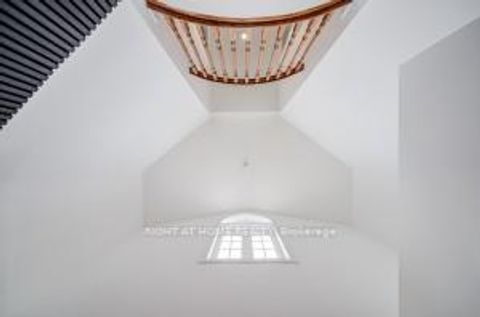 Photo 8 at 79 The Queensway Way, Shore, Barrie