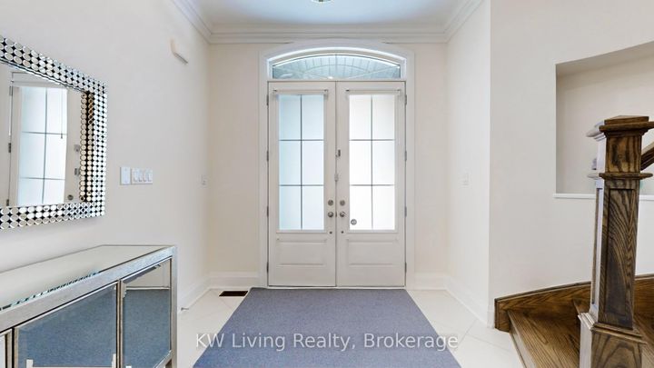 Photo 19 at 92 Giardina Crescent N, Bayview Hill, Richmond Hill