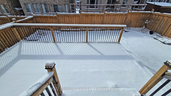 Photo 45 at 92 Giardina Crescent N, Bayview Hill, Richmond Hill