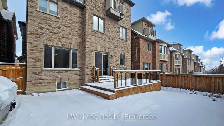 Photo 49 at 92 Giardina Crescent N, Bayview Hill, Richmond Hill