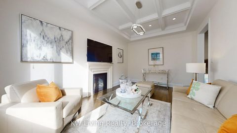 Photo 4 at 92 Giardina Crescent N, Bayview Hill, Richmond Hill