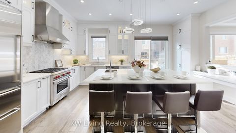 Photo 13 at 92 Giardina Crescent N, Bayview Hill, Richmond Hill