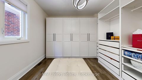 Photo 24 at 92 Giardina Crescent N, Bayview Hill, Richmond Hill