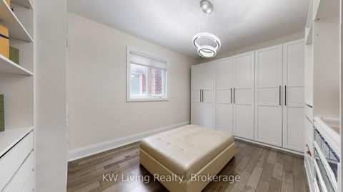 Photo 25 at 92 Giardina Crescent N, Bayview Hill, Richmond Hill