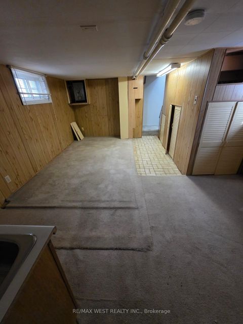 Photo 12 at 160 King Edward Avenue, Lumsden, Toronto