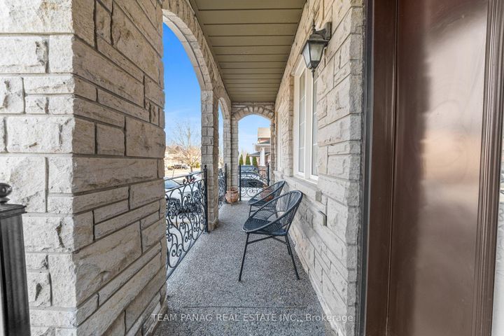 Photo 5 at 502 Fernforest Drive, Wellington, Brampton