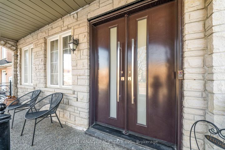 Photo 6 at 502 Fernforest Drive, Wellington, Brampton