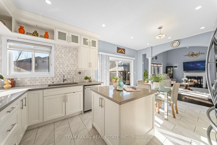 Photo 16 at 502 Fernforest Drive, Wellington, Brampton