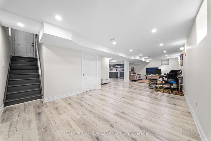 Photo 38 at 502 Fernforest Drive, Wellington, Brampton