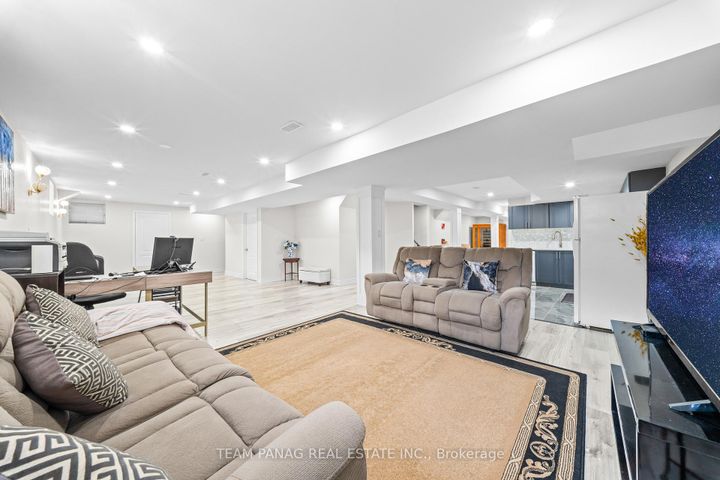 Photo 40 at 502 Fernforest Drive, Wellington, Brampton