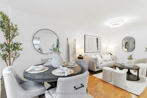 Photo 10 at 332 Elgin Street W, McLaughlin, Oshawa