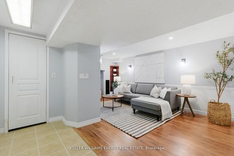 Photo 25 at 332 Elgin Street W, McLaughlin, Oshawa